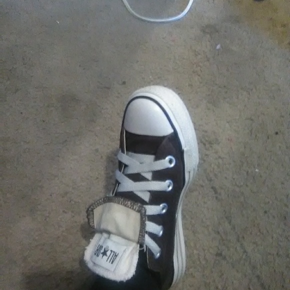 Converse size 4 - Picture 3 of 6
